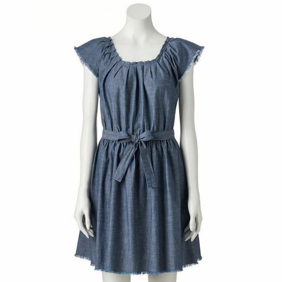 LC Lauren Conrad Dresses & Skirts - Women's LC Lauren Conrad Frayed Chambray Fit & Flare Dress - XL